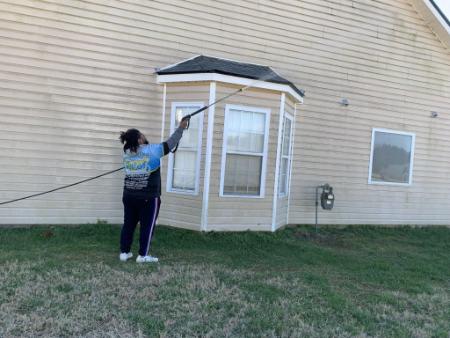 Pressure Washing for Curb Appeal: Transform Your Home’s Exterior