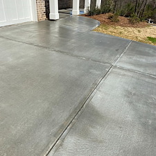 Professional-Pressure-Washing-Services-in-Stone-Mountain-GA 1